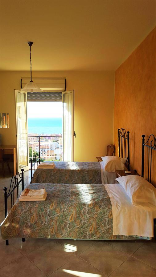 Delle Rose Bed & Breakfast Cefalu Exterior photo